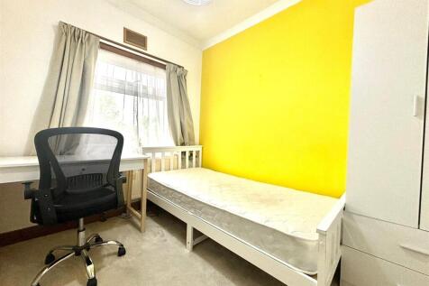 Bedroom 2.jpeg