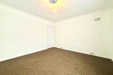 Bedroom 2.jpeg