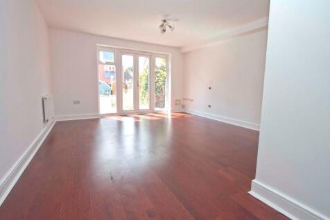 Living area / Dining room