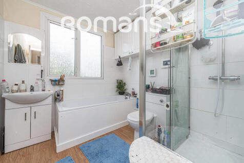 260kingfisherdrive-1