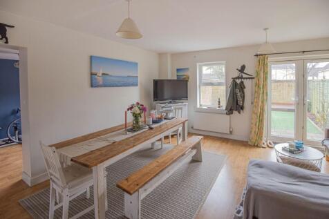 Open Plan Kitchen Living Area. - Kitchen