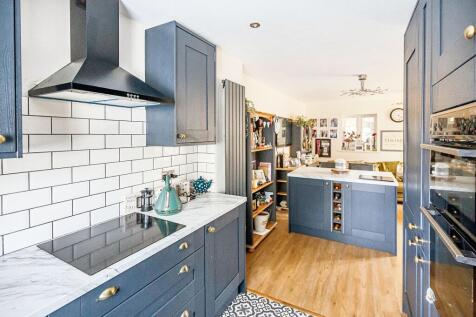 Open Plan Kitchen Family Room