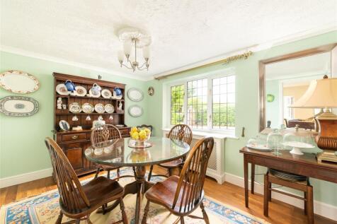 Breakfast Room