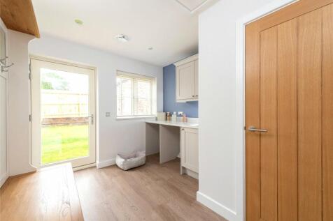 Show Home Utilty