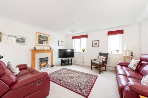 F/F Sitting Room