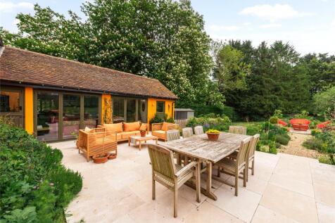 Entertaining Area