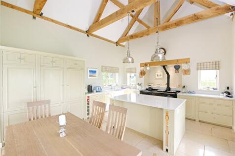 Kit/Din/Family Room
