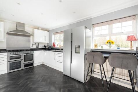 Kitchen/Breakfast Rm