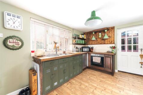Kitchen/Breakfast Rm
