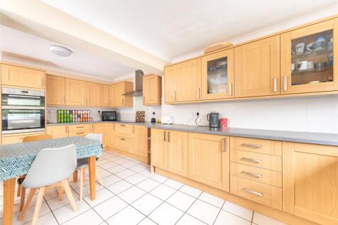 Kitchen/Breakfast Rm