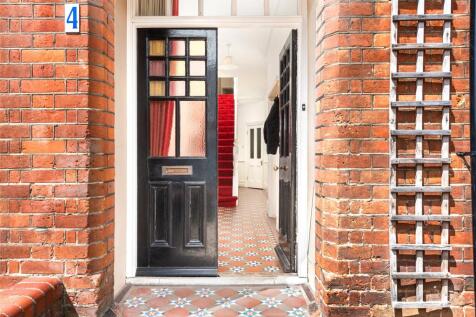 Entrance Porch