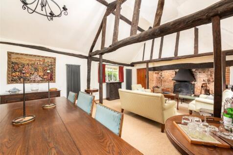 Sitting/Dining Room