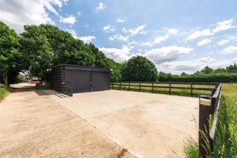 Garage/Workshop
