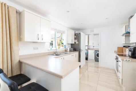 Kitchen/Breakfast Rm