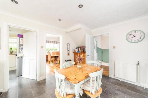 Kitchen/Breakfast Rm