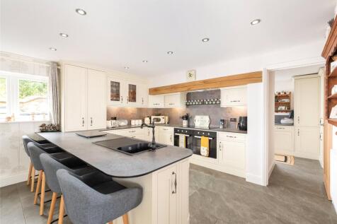 Kitchen/Breakfast Rm