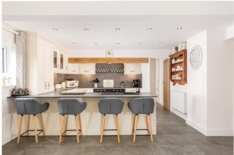 Kitchen/Breakfast Rm