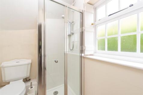 Gf Shower Room