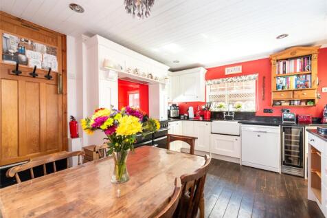 Kitchen/Breakfast Rm