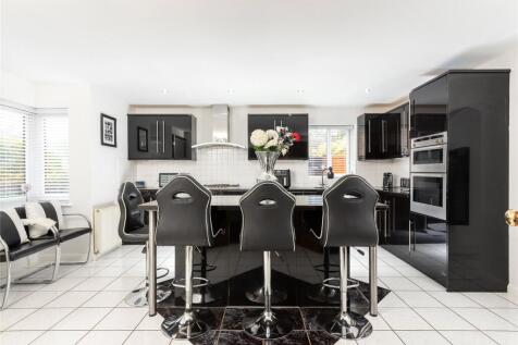Kitchen/Breakfast Rm