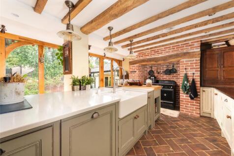 Kitchen/Breakfast Rm