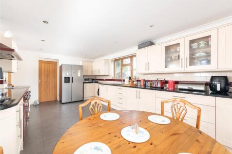 Kitchen/Breakfast Rm
