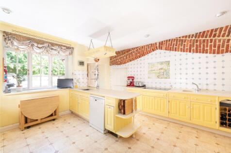 Kitchen/Breakfast Rm