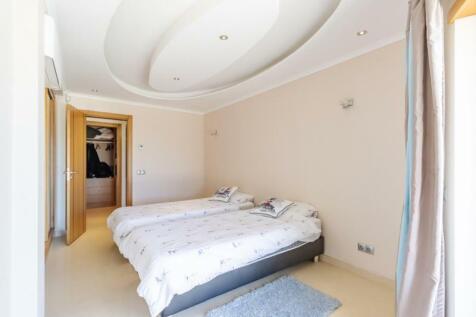 BEDROOM 3B (Large).jpg