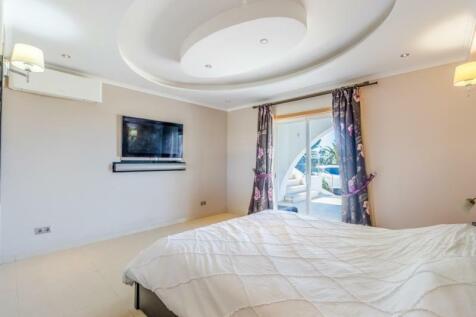 BEDROOM 4A (Large).jpg