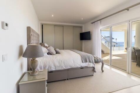 Third Bedroom window (Large).jpg