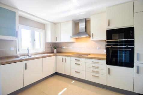 Kitchen window (Large).jpg