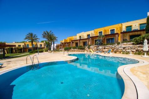 Pool area_c (Large).jpg