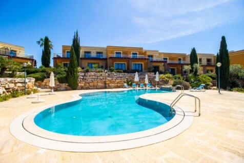 Pool area_b (Large).jpg