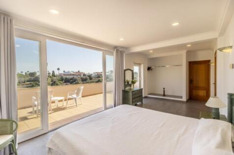 Master Bedroom window_a (Large).jpg