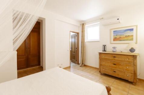 Fourth Bedroom window (Large).jpg