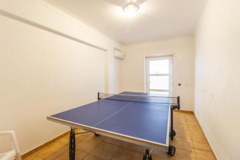 Playroom (Large).jpg