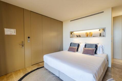 Second Bedroom_a (Large).jpg