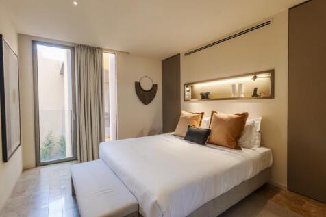 Third Bedroom window (Large).jpg