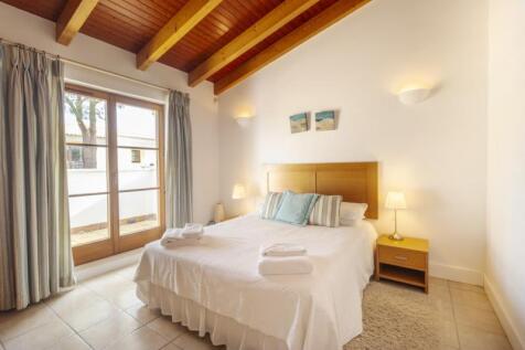 Master Bedroom window (Large).jpg