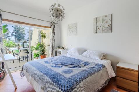 bedroom.jpg