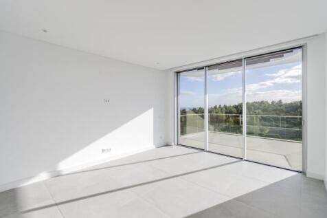 master bedroom 2.jpg