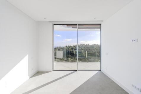 guest bedroom 3.jpg