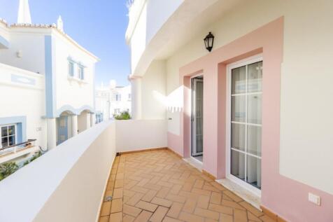 Terrace_b (Large).jpg
