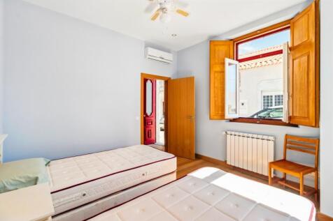 BEDROOM A3.jpg