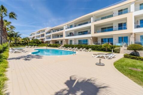 23 POOL (Large).jpg