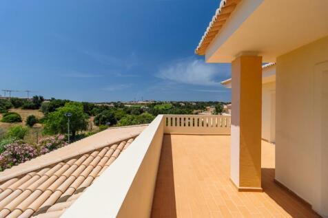 BALCONY 3.jpg