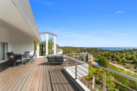 17 terrace.jpg