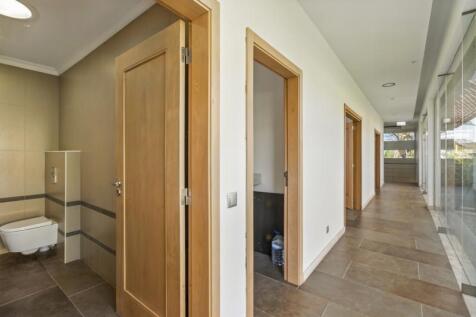 3 HALWAY.jpg