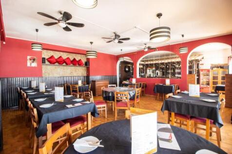 Restaurant_dining area_a copy (Large).jpg