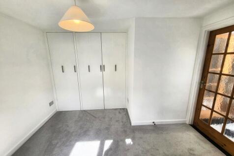 Reception room/Be...